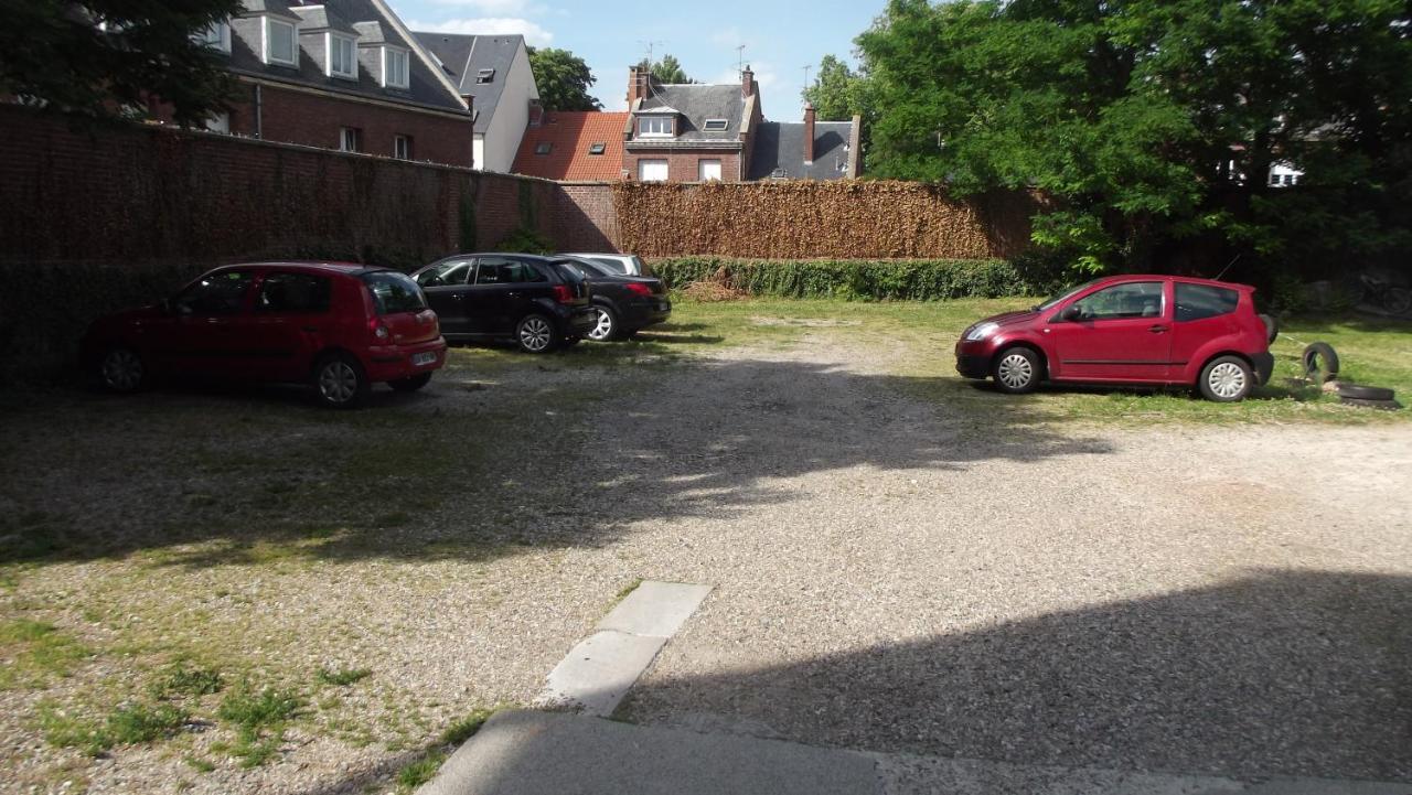 Au Spatial Amiens Esterno foto