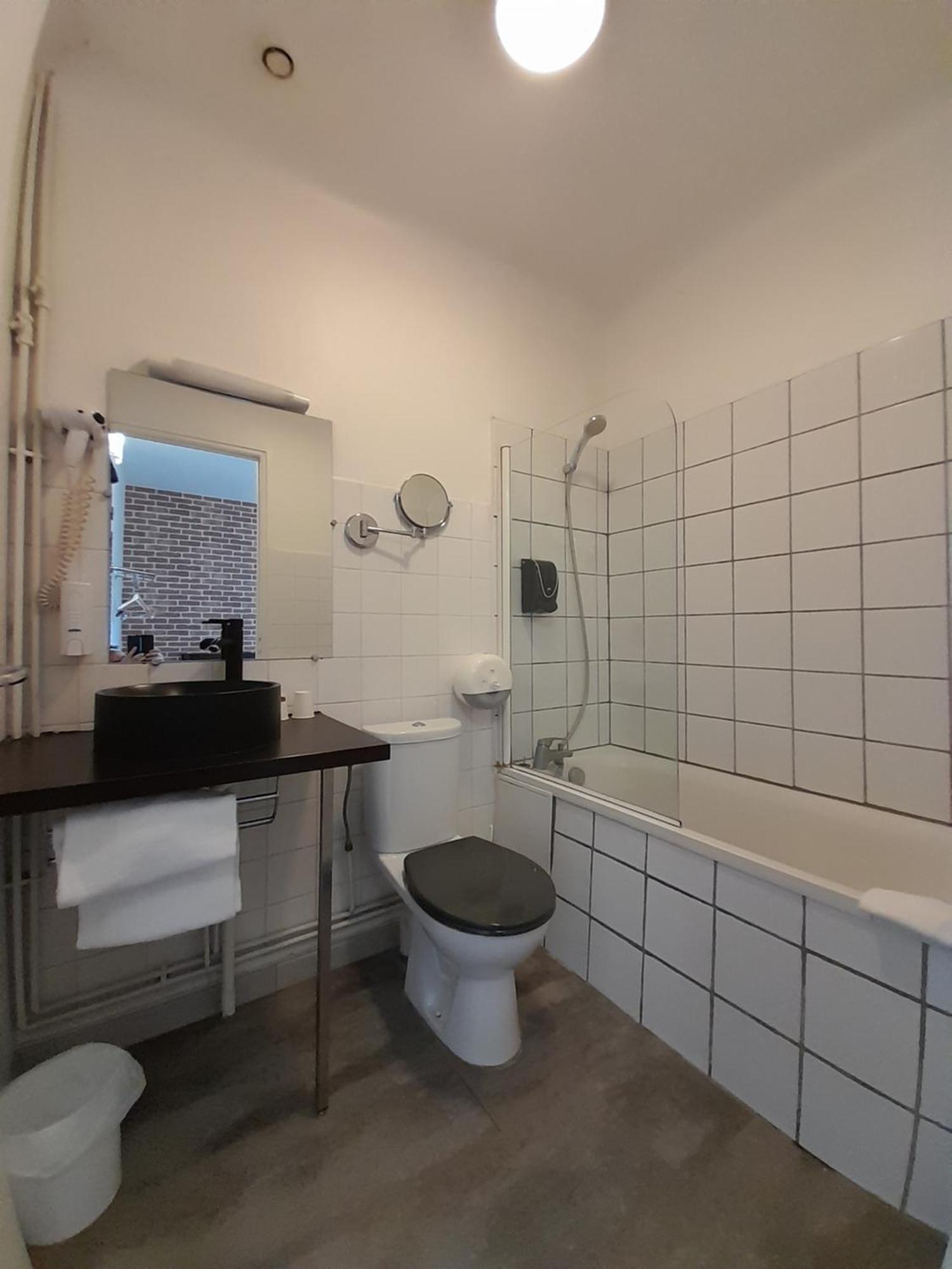 Au Spatial Amiens Esterno foto