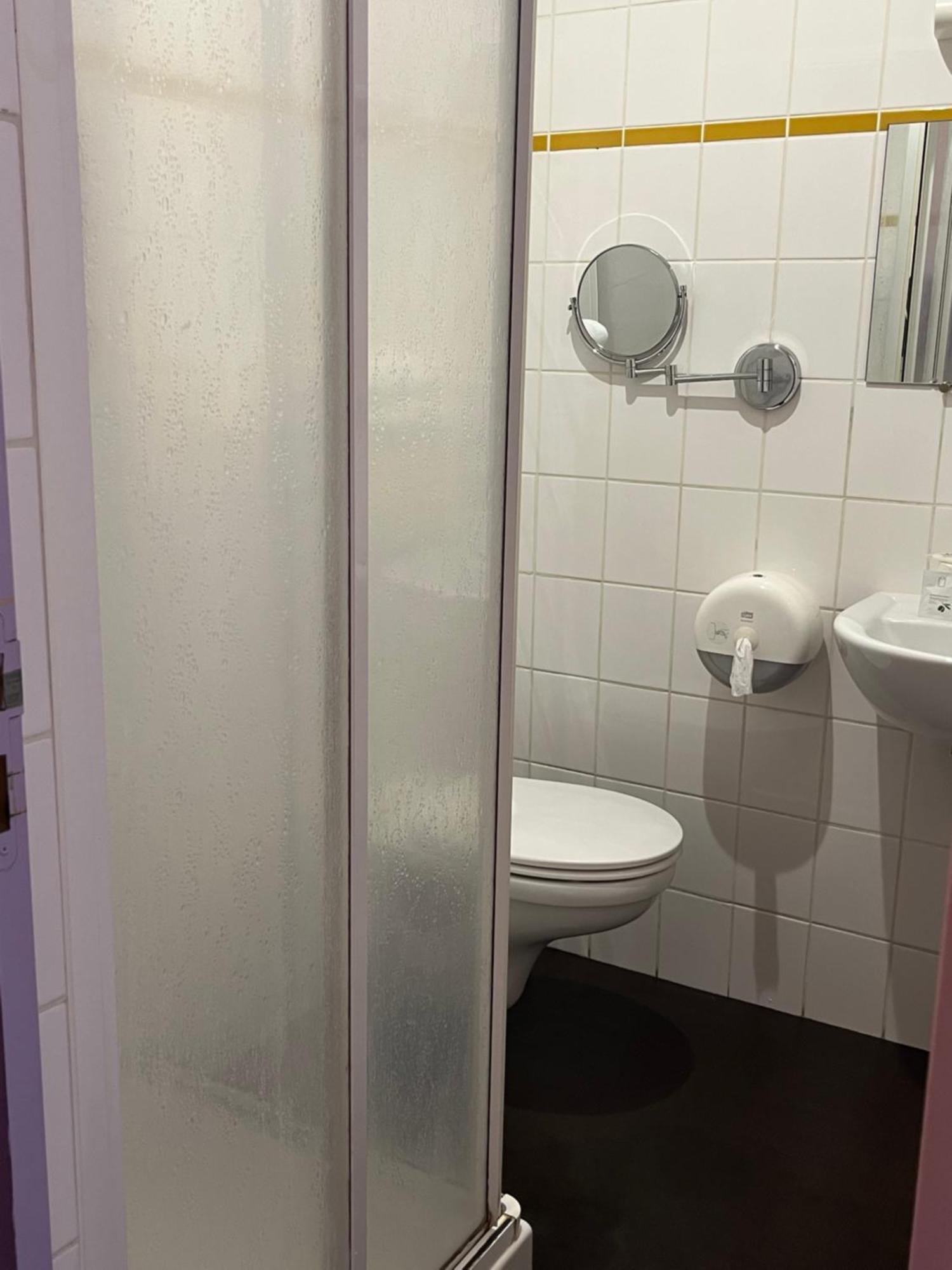 Au Spatial Amiens Esterno foto
